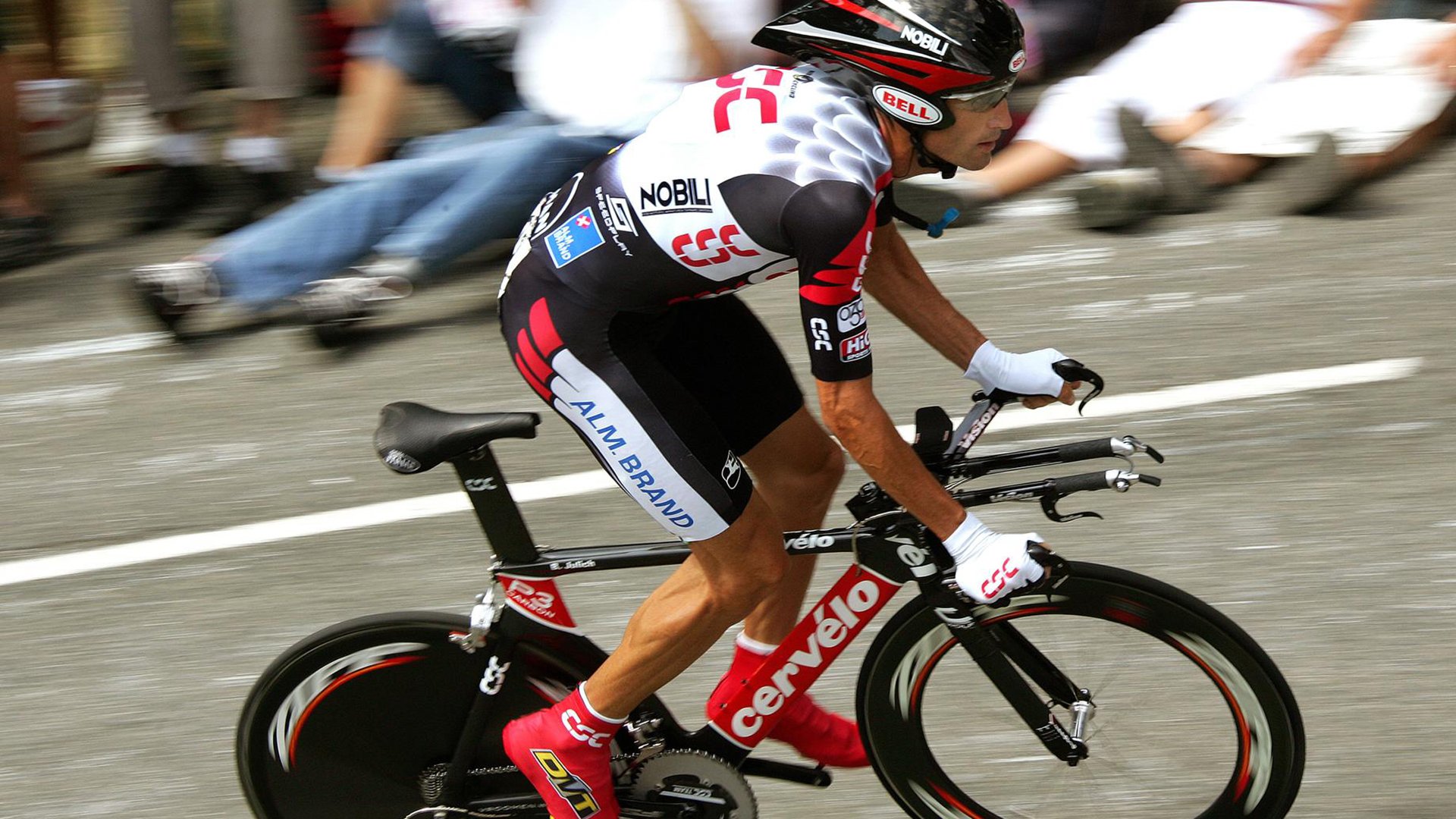 “科技创新引领棒球运动迎来新的标准与规范”,棒球专项训练